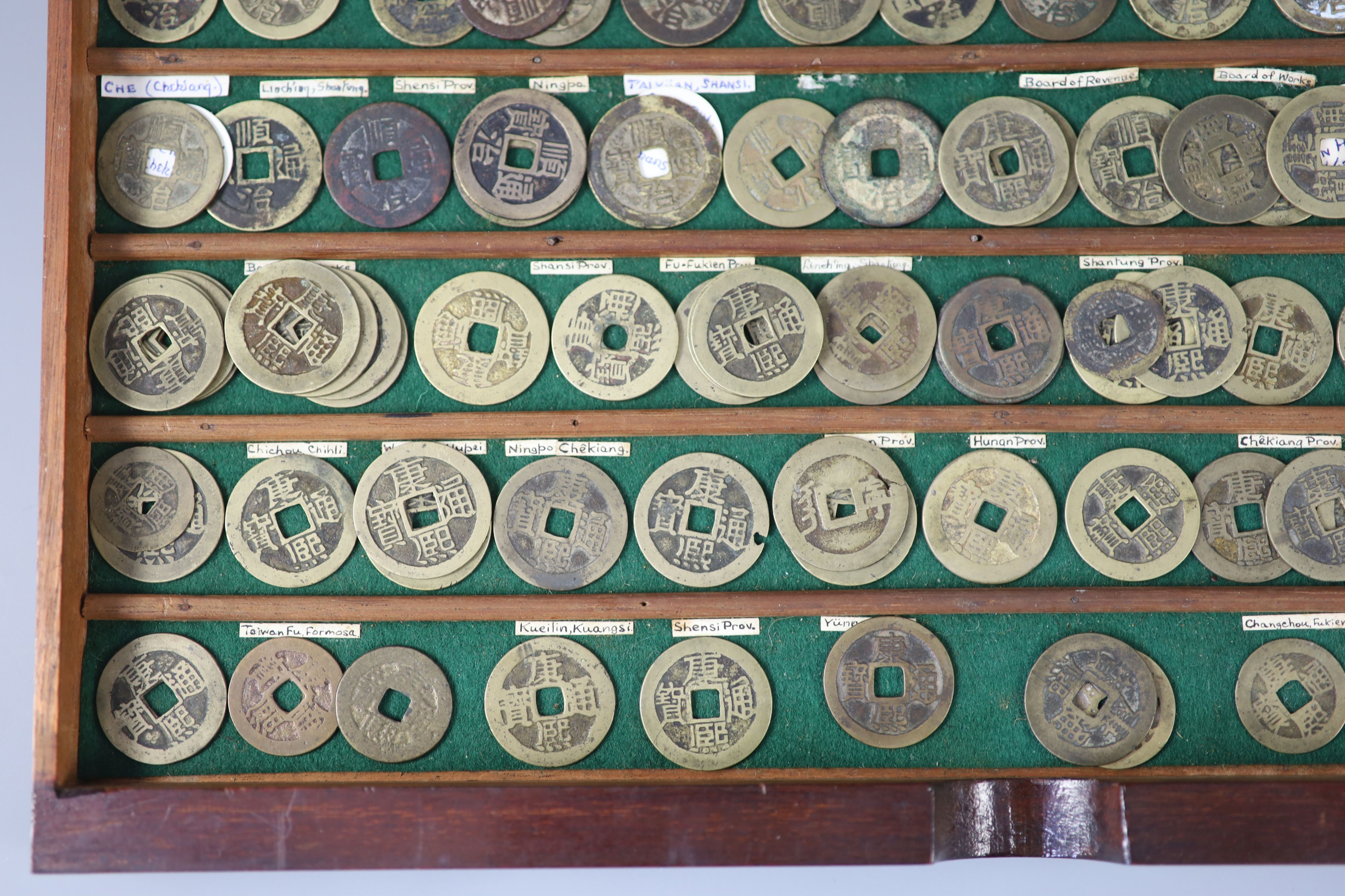 China, a large quantity bronze round coins, Qing dynasty and Taiping Rebellion,